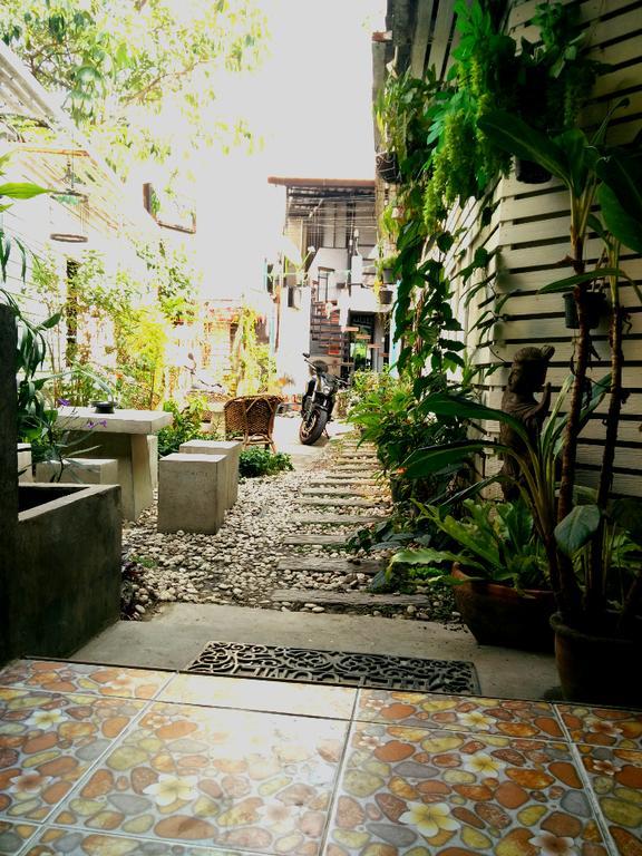 Yin Yang Guesthouse Τσιάνγκ Μάι Εξωτερικό φωτογραφία