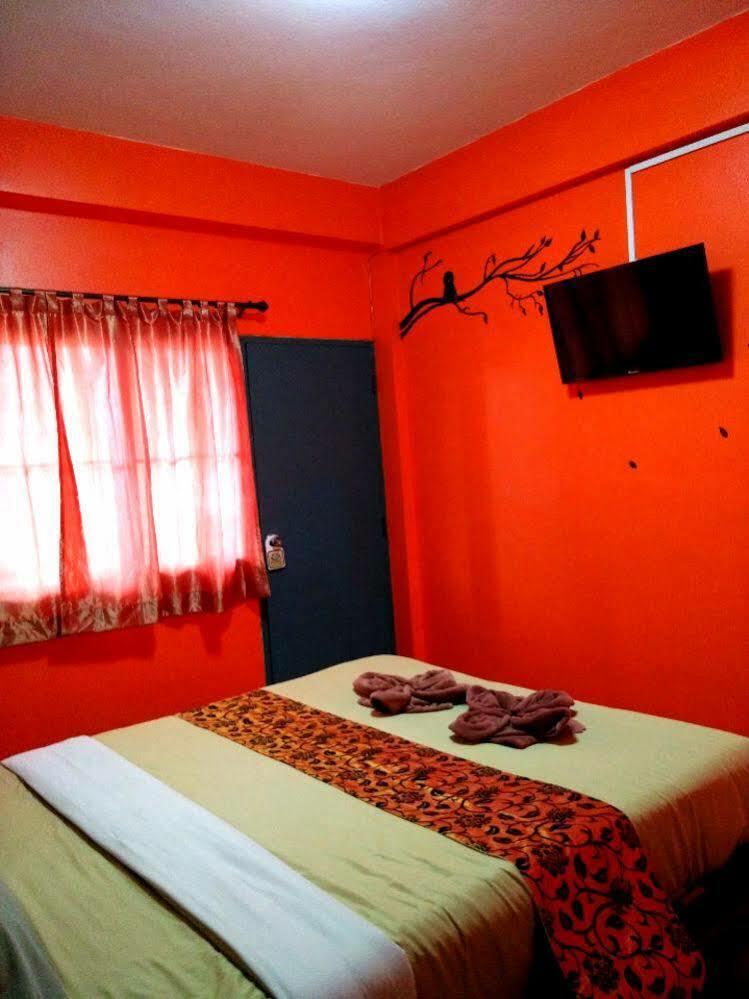 Yin Yang Guesthouse Τσιάνγκ Μάι Εξωτερικό φωτογραφία